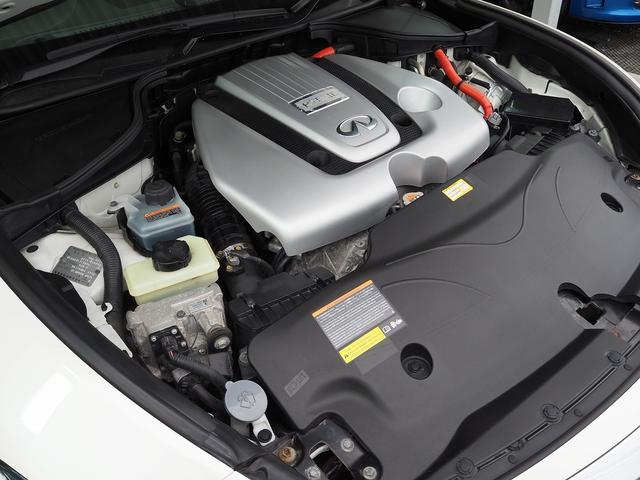 フーガハイブリッド ＶＩＰ　メーカーＨＤＤナビ　茶革　エアシート　シートヒーター　オットマン　読書灯　アンビエントライト　スエード調ルーフ　全方位運転支援システム　地デジ　全周囲Ｍ　ＥＴＣ　ＬＥＤヘッドＬ　ディーラー整備記録簿付（79枚目）