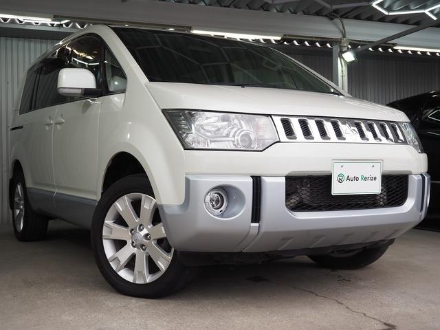 デリカＤ：５ Ｄ　パワーパッケージ　４ＷＤ　純正９インチナビ　後席モニター　両側パワスラ　前席シートヒーター　地デジ　Ｂカメラ　ＥＴＣ　クルコン　ステアスイッチ　パドルシフト　７人乗り　オートＡＣ　１８ＡＷ　ディーゼルＴ　シートカバー（3枚目）