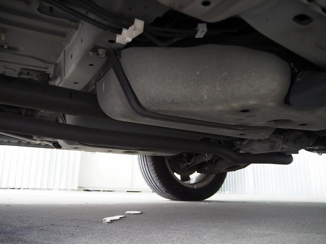デリカＤ：５ Ｄ　パワーパッケージ　４ＷＤ　純正９インチナビ　後席モニター　両側パワスラ　前席シートヒーター　地デジ　Ｂカメラ　ＥＴＣ　クルコン　ステアスイッチ　パドルシフト　７人乗り　オートＡＣ　１８ＡＷ　ディーゼルＴ　シートカバー（43枚目）