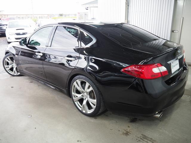 フーガ ３７０ＧＴ　タイプＳ　メーカーＨＤＤナビ　黒革　ＢＯＳＥ　ＢＬＩＴＺ車高調　柿本マフラー　２０ＡＷ　エアシート　シートヒーター　オットマン　Ｐシート　ＨＩＤ　ＬＥＤフォグ　ＥＴＣ　Ｂカメラ　地デジ　パドルシフト　クルコン（5枚目）