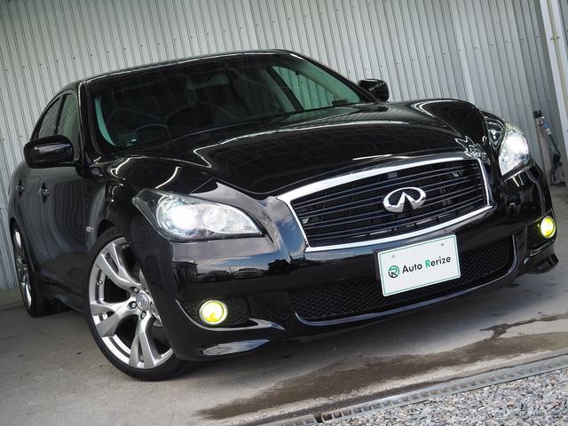 フーガ ３７０ＧＴ　タイプＳ　メーカーＨＤＤナビ　黒革　ＢＯＳＥ　ＢＬＩＴＺ車高調　柿本マフラー　２０ＡＷ　エアシート　シートヒーター　オットマン　Ｐシート　ＨＩＤ　ＬＥＤフォグ　ＥＴＣ　Ｂカメラ　地デジ　パドルシフト　クルコン（6枚目）