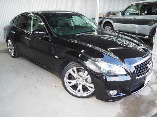 フーガ ３７０ＧＴ　タイプＳ　メーカーＨＤＤナビ　黒革　ＢＯＳＥ　ＢＬＩＴＺ車高調　柿本マフラー　２０ＡＷ　エアシート　シートヒーター　オットマン　Ｐシート　ＨＩＤ　ＬＥＤフォグ　ＥＴＣ　Ｂカメラ　地デジ　パドルシフト　クルコン（24枚目）