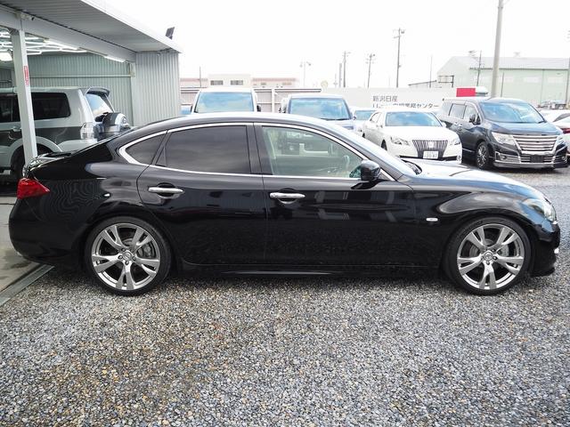 フーガ ３７０ＧＴ　タイプＳ　メーカーＨＤＤナビ　黒革　ＢＯＳＥ　ＢＬＩＴＺ車高調　柿本マフラー　２０ＡＷ　エアシート　シートヒーター　オットマン　Ｐシート　ＨＩＤ　ＬＥＤフォグ　ＥＴＣ　Ｂカメラ　地デジ　パドルシフト　クルコン（31枚目）