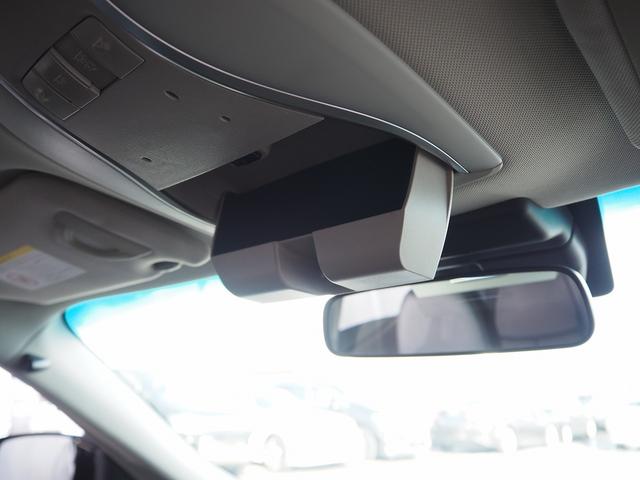 フーガ ３７０ＧＴ　タイプＳ　メーカーＨＤＤナビ　黒革　ＢＯＳＥ　ＢＬＩＴＺ車高調　柿本マフラー　２０ＡＷ　エアシート　シートヒーター　オットマン　Ｐシート　ＨＩＤ　ＬＥＤフォグ　ＥＴＣ　Ｂカメラ　地デジ　パドルシフト　クルコン（76枚目）