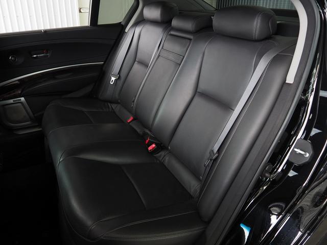 レジェンド ベースグレード　４ＷＤ　メーカーＨＤＤナビ　黒革　ＳＲ　ＫＲＥＬＬ　エアシート　シートヒーター　ＲＳ－Ｒ車高調　エイムゲイン２０ＡＷ　ＨＵＤ　ＢＳＭ　ＡＣＣ　ＣＭＢＳ　車線維持　路外逸脱　全周囲Ｍ　ＬＥＤヘッドライト（11枚目）