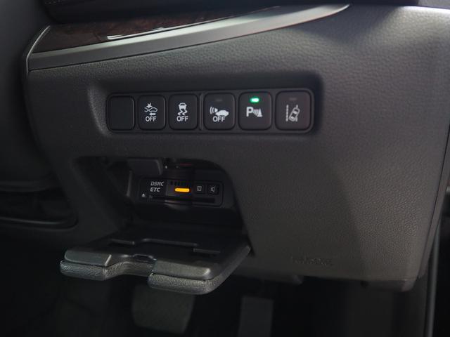 レジェンド ベースグレード　４ＷＤ　メーカーＨＤＤナビ　黒革　ＳＲ　ＫＲＥＬＬ　エアシート　シートヒーター　ＲＳ－Ｒ車高調　エイムゲイン２０ＡＷ　ＨＵＤ　ＢＳＭ　ＡＣＣ　ＣＭＢＳ　車線維持　路外逸脱　全周囲Ｍ　ＬＥＤヘッドライト（16枚目）