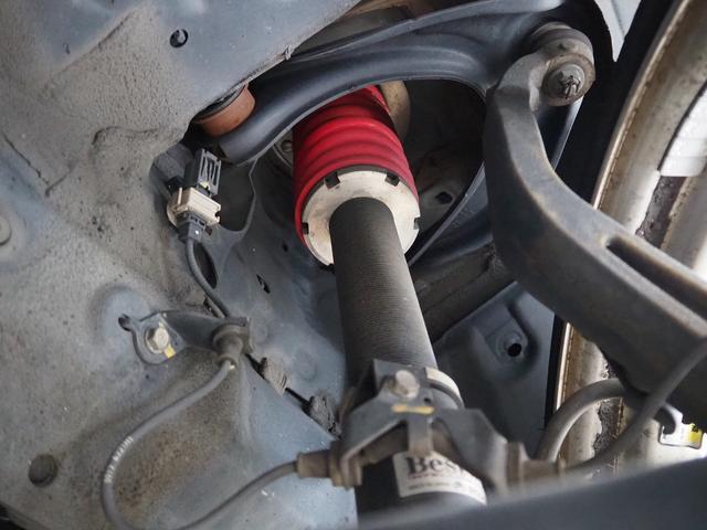 レジェンド ベースグレード　４ＷＤ　メーカーＨＤＤナビ　黒革　ＳＲ　ＫＲＥＬＬ　エアシート　シートヒーター　ＲＳ－Ｒ車高調　エイムゲイン２０ＡＷ　ＨＵＤ　ＢＳＭ　ＡＣＣ　ＣＭＢＳ　車線維持　路外逸脱　全周囲Ｍ　ＬＥＤヘッドライト（39枚目）