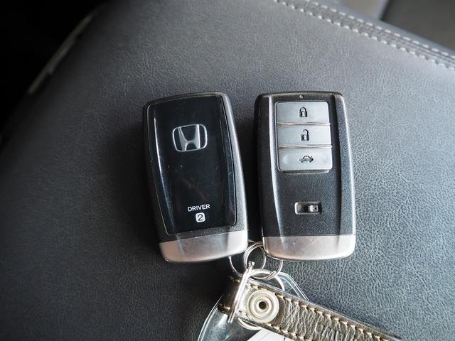 レジェンド ベースグレード　４ＷＤ　メーカーＨＤＤナビ　黒革　ＳＲ　ＫＲＥＬＬ　エアシート　シートヒーター　ＲＳ－Ｒ車高調　エイムゲイン２０ＡＷ　ＨＵＤ　ＢＳＭ　ＡＣＣ　ＣＭＢＳ　車線維持　路外逸脱　全周囲Ｍ　ＬＥＤヘッドライト（68枚目）