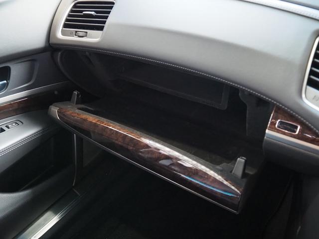 レジェンド ベースグレード　４ＷＤ　メーカーＨＤＤナビ　黒革　ＳＲ　ＫＲＥＬＬ　エアシート　シートヒーター　ＲＳ－Ｒ車高調　エイムゲイン２０ＡＷ　ＨＵＤ　ＢＳＭ　ＡＣＣ　ＣＭＢＳ　車線維持　路外逸脱　全周囲Ｍ　ＬＥＤヘッドライト（77枚目）