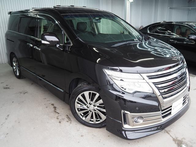 エルグランド ライダー ブラックライン 黒本革シート メーカーHDDナビ 後席モニター BOSE サンルーフ 黒革 両側パワスラ Pバックドア シートヒーター Fエアロ クルコン 地デジ 全周囲M オットマン LEDヘッドL ETC コーナーセンサー(24枚目)