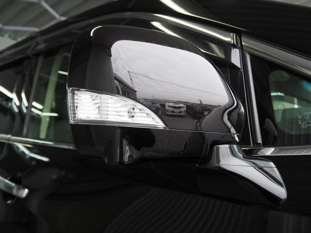 エルグランド ライダー ブラックライン 黒本革シート メーカーHDDナビ 後席モニター BOSE サンルーフ 黒革 両側パワスラ Pバックドア シートヒーター Fエアロ クルコン 地デジ 全周囲M オットマン LEDヘッドL ETC コーナーセンサー(38枚目)