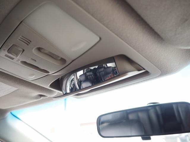 エルグランド ライダー ブラックライン 黒本革シート メーカーHDDナビ 後席モニター BOSE サンルーフ 黒革 両側パワスラ Pバックドア シートヒーター Fエアロ クルコン 地デジ 全周囲M オットマン LEDヘッドL ETC コーナーセンサー(76枚目)