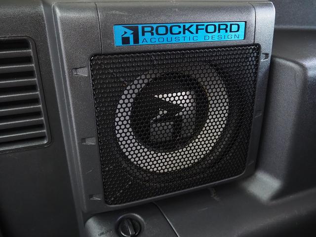 パジェロ ロング　スーパーエクシード　４ＷＤ　純正ＳＤナビ　黒革　シートヒーター　ロックフォード　ＥＴＣ　ウッドコンビＨ　ステアスイッチ　地デジ　Ｂカメラ　クルコン　ＨＩＤ　Ｂフォグ　キーレス　サイドステップ　ディーゼルＴ　純正１８ＡＷ（19枚目）