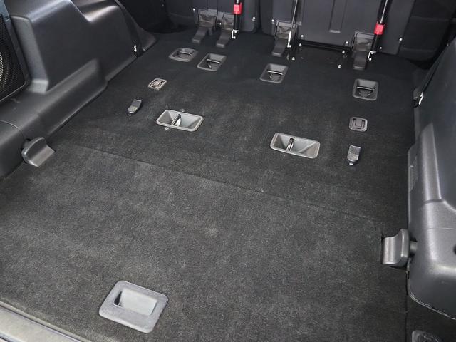 パジェロ ロング　スーパーエクシード　４ＷＤ　純正ＳＤナビ　黒革　シートヒーター　ロックフォード　ＥＴＣ　ウッドコンビＨ　ステアスイッチ　地デジ　Ｂカメラ　クルコン　ＨＩＤ　Ｂフォグ　キーレス　サイドステップ　ディーゼルＴ　純正１８ＡＷ（55枚目）