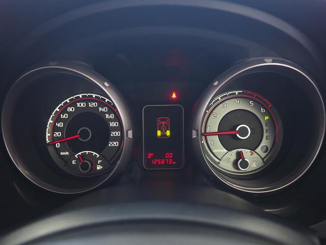 パジェロ ロング　スーパーエクシード　４ＷＤ　純正ＳＤナビ　黒革　シートヒーター　ロックフォード　ＥＴＣ　ウッドコンビＨ　ステアスイッチ　地デジ　Ｂカメラ　クルコン　ＨＩＤ　Ｂフォグ　キーレス　サイドステップ　ディーゼルＴ　純正１８ＡＷ（78枚目）