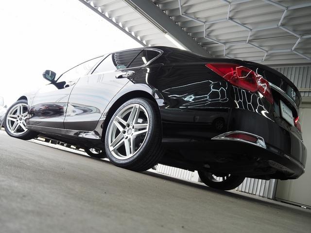 レジェンド ベースグレード　４ＷＤ　メーカーＨＤＤナビ　茶革　サンルーフ　ＫＲＥＬＬ　タイベル交換済　エアシート　シートヒーター　ステアヒーター　Ｆエアロ　外１９ＡＷ　ウッドコンビＨ　ＥＴＣ　コーナーセンサー　ＢＳＭ　ＣＭＢＳ（30枚目）