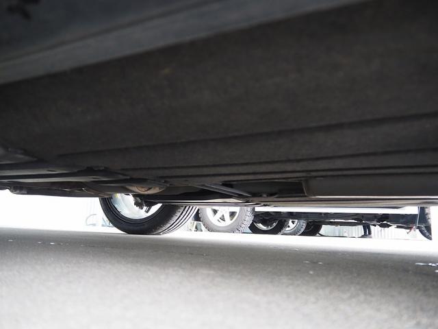 レジェンド ベースグレード　４ＷＤ　メーカーＨＤＤナビ　茶革　サンルーフ　ＫＲＥＬＬ　タイベル交換済　エアシート　シートヒーター　ステアヒーター　Ｆエアロ　外１９ＡＷ　ウッドコンビＨ　ＥＴＣ　コーナーセンサー　ＢＳＭ　ＣＭＢＳ（42枚目）