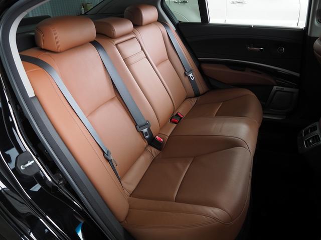 レジェンド ベースグレード　４ＷＤ　メーカーＨＤＤナビ　茶革　サンルーフ　ＫＲＥＬＬ　タイベル交換済　エアシート　シートヒーター　ステアヒーター　Ｆエアロ　外１９ＡＷ　ウッドコンビＨ　ＥＴＣ　コーナーセンサー　ＢＳＭ　ＣＭＢＳ（46枚目）