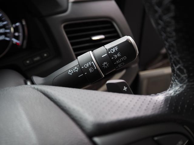 レジェンド ベースグレード　４ＷＤ　メーカーＨＤＤナビ　茶革　サンルーフ　ＫＲＥＬＬ　タイベル交換済　エアシート　シートヒーター　ステアヒーター　Ｆエアロ　外１９ＡＷ　ウッドコンビＨ　ＥＴＣ　コーナーセンサー　ＢＳＭ　ＣＭＢＳ（70枚目）