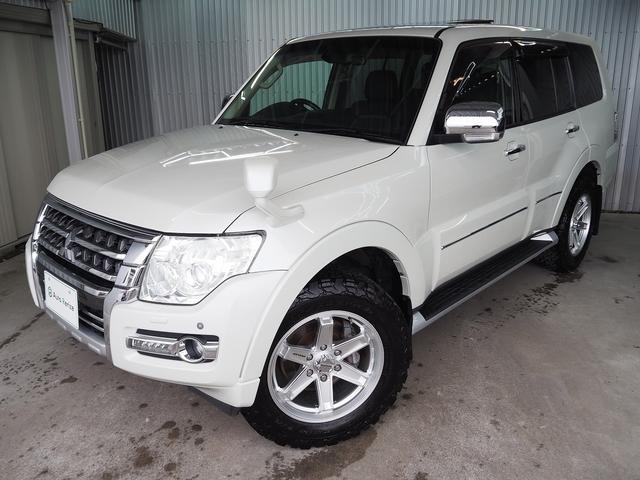 パジェロ ロング　スーパーエクシード　４ＷＤ　純正ＳＤナビ　黒革　サンルーフ　ロックフォード　シートヒーター　ウッドコンビＨ　ＥＴＣ　クルコン　地デジ　Ｂカメラ　コーナーセンサー　Ｆドラレコ　ディーゼルＴ　リアスポイラー　ＨＩＤ　Ｂフォグ（21枚目）