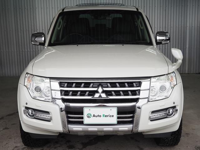 パジェロ ロング　スーパーエクシード　４ＷＤ　純正ＳＤナビ　黒革　サンルーフ　ロックフォード　シートヒーター　ウッドコンビＨ　ＥＴＣ　クルコン　地デジ　Ｂカメラ　コーナーセンサー　Ｆドラレコ　ディーゼルＴ　リアスポイラー　ＨＩＤ　Ｂフォグ（23枚目）