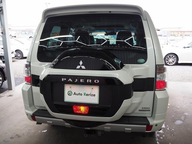 パジェロ ロング　スーパーエクシード　４ＷＤ　純正ＳＤナビ　黒革　サンルーフ　ロックフォード　シートヒーター　ウッドコンビＨ　ＥＴＣ　クルコン　地デジ　Ｂカメラ　コーナーセンサー　Ｆドラレコ　ディーゼルＴ　リアスポイラー　ＨＩＤ　Ｂフォグ（43枚目）