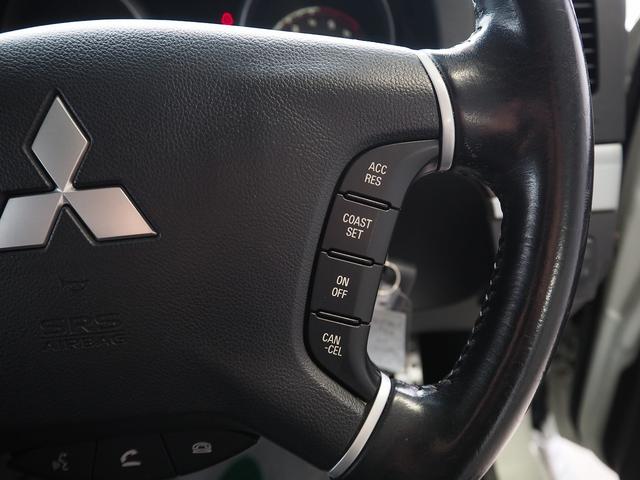 パジェロ ロング　スーパーエクシード　４ＷＤ　純正ＳＤナビ　黒革　サンルーフ　ロックフォード　シートヒーター　ウッドコンビＨ　ＥＴＣ　クルコン　地デジ　Ｂカメラ　コーナーセンサー　Ｆドラレコ　ディーゼルＴ　リアスポイラー　ＨＩＤ　Ｂフォグ（71枚目）