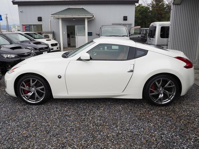 フェアレディＺ バージョンＳＴ　メーカーＨＤＤナビ　ハーフレザー　ＢＯＳＥサウンド　シートヒーター　パワーシート　パドルシフト　ステアスイッチ　純正１９ＡＷ　レッドキャリパー　純正３連メーター　地デジ　Ｂカメラ　ＥＴＣ　インテリキー（32枚目）