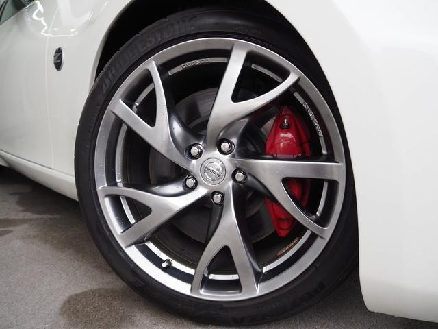 フェアレディＺ バージョンＳＴ　メーカーＨＤＤナビ　ハーフレザー　ＢＯＳＥサウンド　シートヒーター　パワーシート　パドルシフト　ステアスイッチ　純正１９ＡＷ　レッドキャリパー　純正３連メーター　地デジ　Ｂカメラ　ＥＴＣ　インテリキー（45枚目）