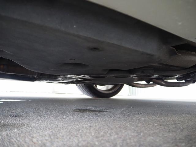 フェアレディＺ バージョンＳＴ　メーカーＨＤＤナビ　ハーフレザー　ＢＯＳＥサウンド　シートヒーター　パワーシート　パドルシフト　ステアスイッチ　純正１９ＡＷ　レッドキャリパー　純正３連メーター　地デジ　Ｂカメラ　ＥＴＣ　インテリキー（47枚目）