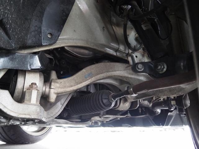 フェアレディＺ バージョンＳＴ　メーカーＨＤＤナビ　ハーフレザー　ＢＯＳＥサウンド　シートヒーター　パワーシート　パドルシフト　ステアスイッチ　純正１９ＡＷ　レッドキャリパー　純正３連メーター　地デジ　Ｂカメラ　ＥＴＣ　インテリキー（49枚目）