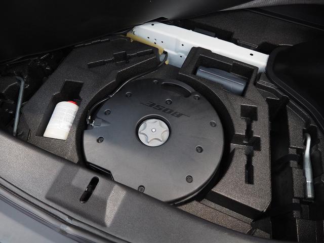 フェアレディＺ バージョンＳＴ　メーカーＨＤＤナビ　ハーフレザー　ＢＯＳＥサウンド　シートヒーター　パワーシート　パドルシフト　ステアスイッチ　純正１９ＡＷ　レッドキャリパー　純正３連メーター　地デジ　Ｂカメラ　ＥＴＣ　インテリキー（52枚目）