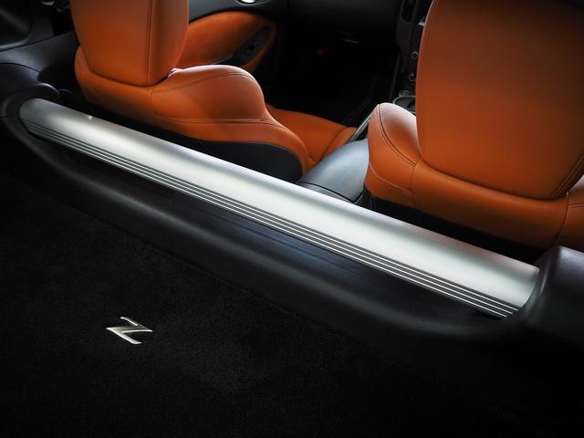 フェアレディＺ バージョンＳＴ　メーカーＨＤＤナビ　ハーフレザー　ＢＯＳＥサウンド　シートヒーター　パワーシート　パドルシフト　ステアスイッチ　純正１９ＡＷ　レッドキャリパー　純正３連メーター　地デジ　Ｂカメラ　ＥＴＣ　インテリキー（53枚目）