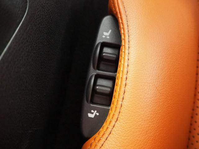 フェアレディＺ バージョンＳＴ　メーカーＨＤＤナビ　ハーフレザー　ＢＯＳＥサウンド　シートヒーター　パワーシート　パドルシフト　ステアスイッチ　純正１９ＡＷ　レッドキャリパー　純正３連メーター　地デジ　Ｂカメラ　ＥＴＣ　インテリキー（58枚目）