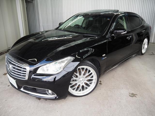 シーマ ハイブリッド　ＶＩＰ　Ｇ　メーカーＨＤＤナビ　後席Ｍ　ＢＯＳＥ　茶革　サンルーフ　エアシート　シートヒーター　レーダークルーズ　ＦＣＷ　ＬＤＷ　クルコン　電動シェード　車高調　２０ＡＷ　スエード調ルーフ　銀粉本木製インパネ（21枚目）