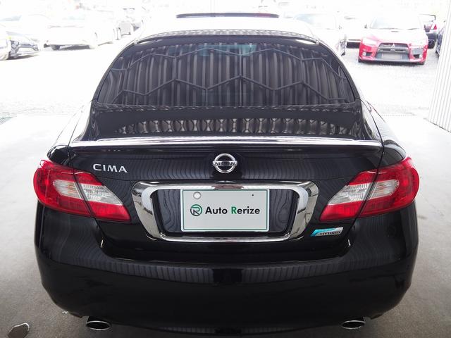 シーマ ハイブリッド　ＶＩＰ　Ｇ　メーカーＨＤＤナビ　後席Ｍ　ＢＯＳＥ　茶革　サンルーフ　エアシート　シートヒーター　レーダークルーズ　ＦＣＷ　ＬＤＷ　クルコン　電動シェード　車高調　２０ＡＷ　スエード調ルーフ　銀粉本木製インパネ（26枚目）