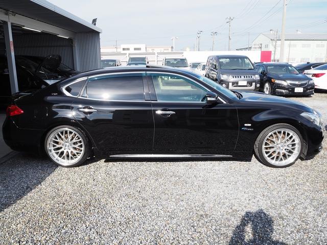 シーマ ハイブリッド　ＶＩＰ　Ｇ　メーカーＨＤＤナビ　後席Ｍ　ＢＯＳＥ　茶革　サンルーフ　エアシート　シートヒーター　レーダークルーズ　ＦＣＷ　ＬＤＷ　クルコン　電動シェード　車高調　２０ＡＷ　スエード調ルーフ　銀粉本木製インパネ（31枚目）