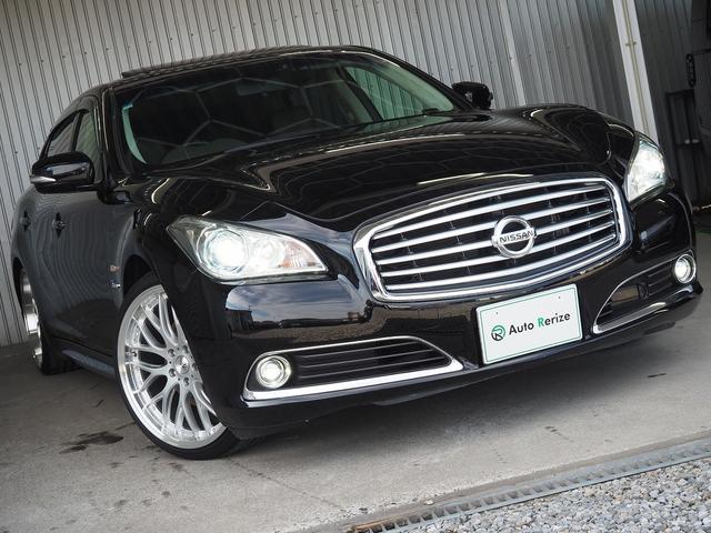 シーマ ハイブリッド　ＶＩＰ　Ｇ　メーカーＨＤＤナビ　後席Ｍ　ＢＯＳＥ　茶革　サンルーフ　エアシート　シートヒーター　レーダークルーズ　ＦＣＷ　ＬＤＷ　クルコン　電動シェード　車高調　２０ＡＷ　スエード調ルーフ　銀粉本木製インパネ（39枚目）