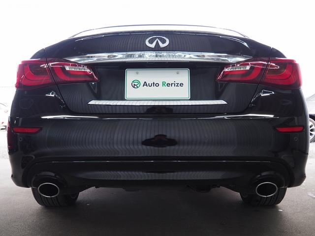 フーガハイブリッド ＶＩＰ　メーカーＨＤＤナビ　茶革　ＢＯＳＥサウンド　エアシート　シートヒーター　オットマン　地デジ　全周囲Ｍ　銀粉本木製インパネ　スエード調ルーフ　１８ＡＷ　エマブレ　ＰＦＣＷ　ＢＳＷ　ＬＤＷ　電動シェード（4枚目）