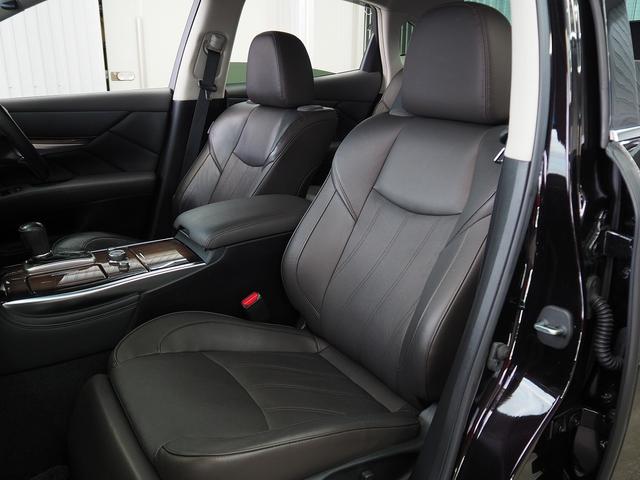 フーガハイブリッド ＶＩＰ　メーカーＨＤＤナビ　茶革　ＢＯＳＥサウンド　エアシート　シートヒーター　オットマン　地デジ　全周囲Ｍ　銀粉本木製インパネ　スエード調ルーフ　１８ＡＷ　エマブレ　ＰＦＣＷ　ＢＳＷ　ＬＤＷ　電動シェード（9枚目）