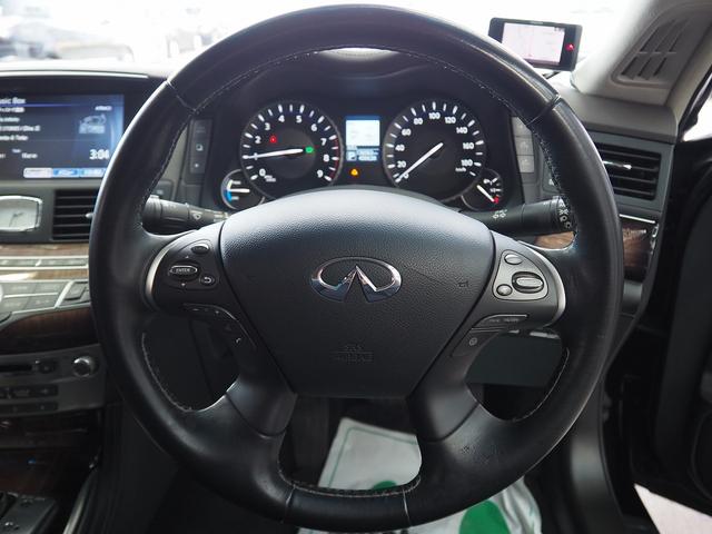 フーガハイブリッド ＶＩＰ　メーカーＨＤＤナビ　茶革　ＢＯＳＥサウンド　エアシート　シートヒーター　オットマン　地デジ　全周囲Ｍ　銀粉本木製インパネ　スエード調ルーフ　１８ＡＷ　エマブレ　ＰＦＣＷ　ＢＳＷ　ＬＤＷ　電動シェード（17枚目）