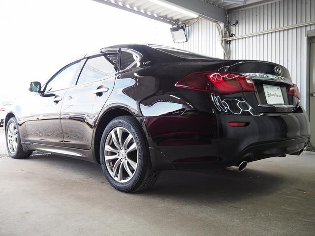 フーガハイブリッド ＶＩＰ　メーカーＨＤＤナビ　茶革　ＢＯＳＥサウンド　エアシート　シートヒーター　オットマン　地デジ　全周囲Ｍ　銀粉本木製インパネ　スエード調ルーフ　１８ＡＷ　エマブレ　ＰＦＣＷ　ＢＳＷ　ＬＤＷ　電動シェード（29枚目）