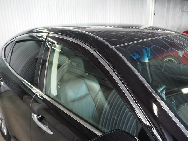 フーガハイブリッド ＶＩＰ　メーカーＨＤＤナビ　茶革　ＢＯＳＥサウンド　エアシート　シートヒーター　オットマン　地デジ　全周囲Ｍ　銀粉本木製インパネ　スエード調ルーフ　１８ＡＷ　エマブレ　ＰＦＣＷ　ＢＳＷ　ＬＤＷ　電動シェード（35枚目）