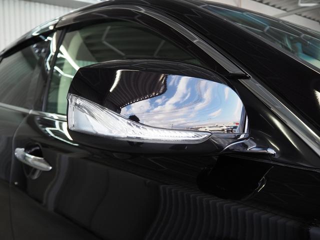 フーガハイブリッド ＶＩＰ　メーカーＨＤＤナビ　茶革　ＢＯＳＥサウンド　エアシート　シートヒーター　オットマン　地デジ　全周囲Ｍ　銀粉本木製インパネ　スエード調ルーフ　１８ＡＷ　エマブレ　ＰＦＣＷ　ＢＳＷ　ＬＤＷ　電動シェード（36枚目）