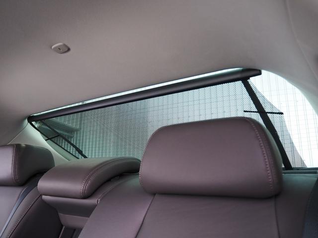 フーガハイブリッド ＶＩＰ　メーカーＨＤＤナビ　茶革　ＢＯＳＥサウンド　エアシート　シートヒーター　オットマン　地デジ　全周囲Ｍ　銀粉本木製インパネ　スエード調ルーフ　１８ＡＷ　エマブレ　ＰＦＣＷ　ＢＳＷ　ＬＤＷ　電動シェード（52枚目）