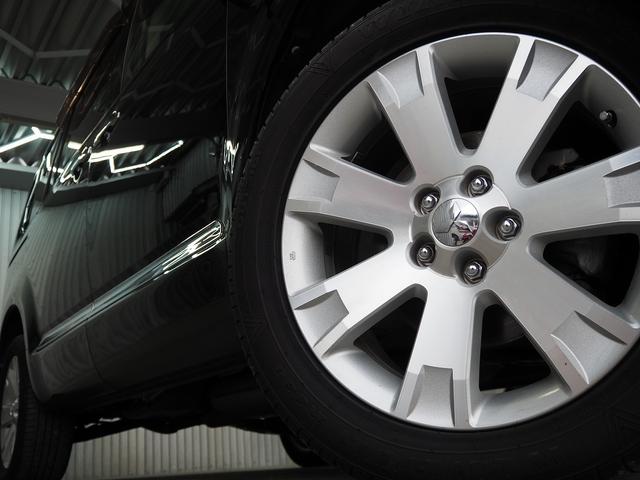 デリカD:5 G プレミアム 4WD 純正HDDナビ 後席モニター ロックフォード 両側パワスラ Pバックドア 地デジ マルチビューカメラ 前席シートヒーター ETC スマートキー クルコン パドルシフト 7人乗り 整備記録簿付き(42枚目)