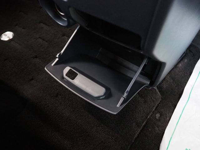 デリカD:5 G プレミアム 4WD 純正HDDナビ 後席モニター ロックフォード 両側パワスラ Pバックドア 地デジ マルチビューカメラ 前席シートヒーター ETC スマートキー クルコン パドルシフト 7人乗り 整備記録簿付き(63枚目)