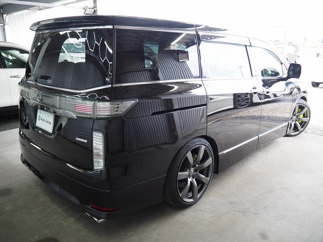 NISSAN ELGRAND 350HIGHWAY STAR PREMIUM URBAN CHROME