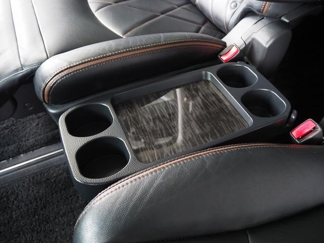 NISSAN ELGRAND 350HIGHWAY STAR PREMIUM URBAN CHROME