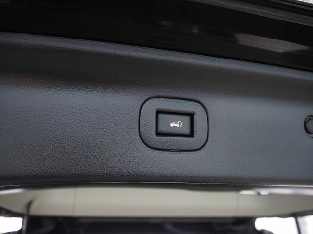 NISSAN ELGRAND 350HIGHWAY STAR PREMIUM URBAN CHROME